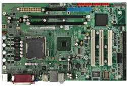 ����� ������������  ����� IEI �������  ATX � 8-��������� ������������ ���������������� ������.