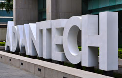 Advantech � RTS-Ukraine �������� � ���������� ������������ ����������.